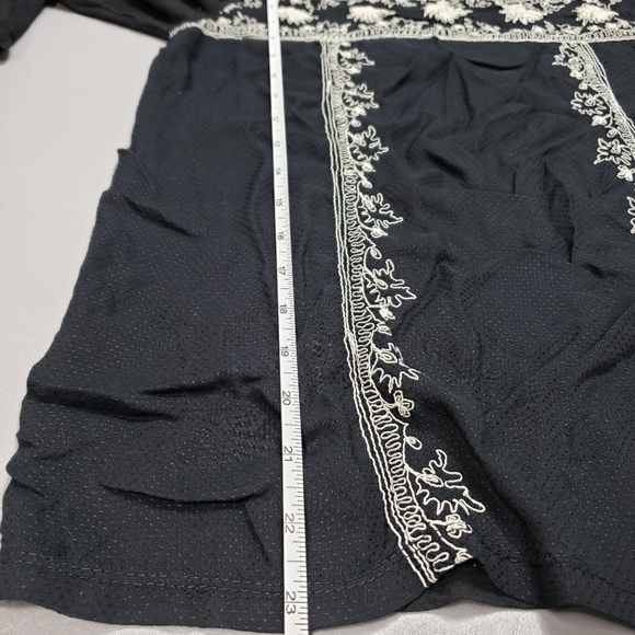 Lucky brand cute black top size small - Picture 11 of 12